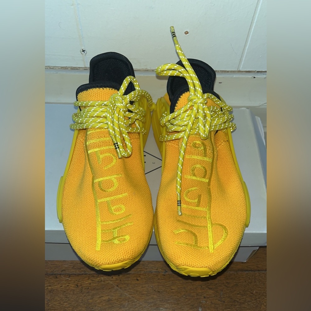 HUMAN RACE EXTRA EYE YELLOW MENS SIZE 4
